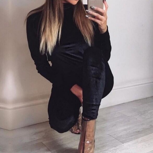 Pants - Black Velvet Leggings